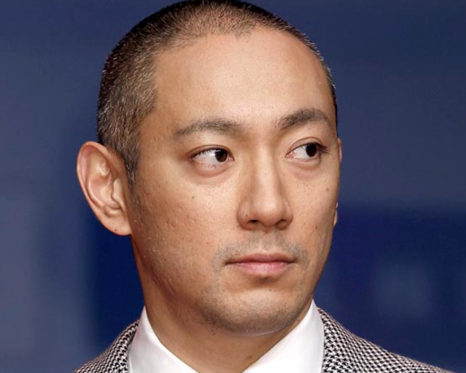 隠し子が発覚した芸能人一覧!隠し子の相手と現在の様子を深掘り! - KANASSA